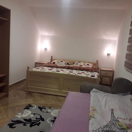 Vuceljic Rooms Andrijevica Buitenkant foto
